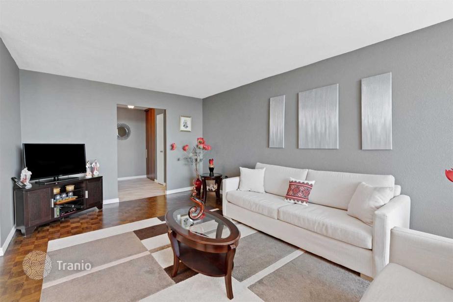 Apartment for sale in Emmett Avenue, Canada — listing 2140879