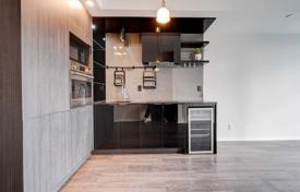 Apartment – Temperance Street, Old Toronto, Toronto,  Ontario,   Canada for C$777,000