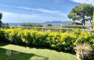 2-bedroom apartment in Le Cannet for 890,000 €