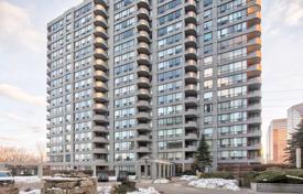 Apartment – Yonge Street, Toronto, Ontario,  Canada for C$682,000