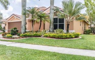 6-bedroom house 345 m² in Weston for $1,299,000
