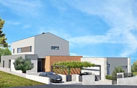 ISTRIA, LABIN — Land with a permit and an attractive project for 119,000 €