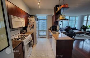 5-bedroom apartment in Old Toronto for C$957,000