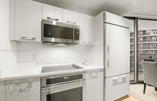 2-bedroom apartments in condo 97 m² in Miami for $899,000