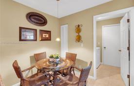 3-bedrooms townhome 150 m² in Coral Springs, USA for $462,000