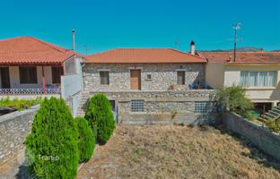 Old-fashioned stone house with a large plot in Peloponnese, Greece. Price on request