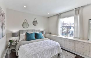 9-bedroom house in York for C$1,937,000