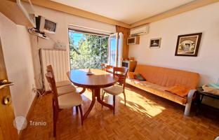 2-bedroom house 178 m² in Primorje-Gorski Kotar County for 360,000 €