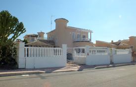 3 bedroom houses for sale in Benijofar. 3 bedroom villa with private pool and 400 m² plot in quiet area of Benijófar, next to Ciudad Quesada 3 bedroom houses for sale in Benijofar. 3 bedroom villa with private pool and 400 m² plot in quiet area of Benijófar, next to Ciudad Quesada