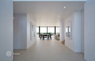 4-bedroom cottage 300 m² in Lagos for 2,400,000 €