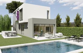 Villa in exclusive urbanisation with private pool and garden, Alicante, Spain for 534,000 €