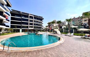 3-bedroom penthouse 180 m² in Alanya for 12,494,000 TRY