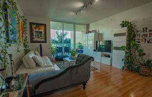 2-bedroom apartments in condo 163 m² in Miami for $725,000