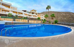 3-bedroom apartment 244 m² in Los Cristianos for 495,000 €