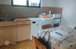2-room house 134 m² in Karlovac County for 140,000 €