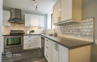 8-bedroom apartment in Scarborough for C$689,000