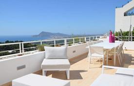 Stylish villa with a pool and panoramic sea views in Altea, Alicante, Spain for 1,050,000 €