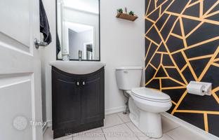 9-bedroom townhouse in Etobicoke for C$1,537,000