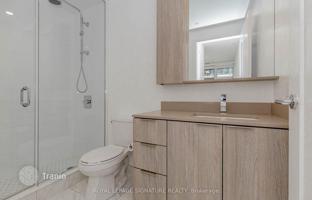 5-bedroom apartment in Etobicoke for C$941,000