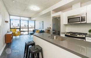 4-bedroom apartment in Carlaw Avenue for C$701,000