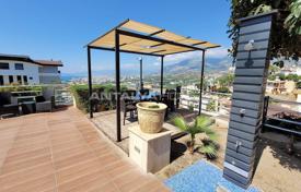 Sea-View Chic Apartment in a Luxury Complex in Alanya for $320,000
