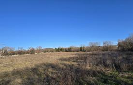 ISTRIA, BALE — Spacious building land, ideal for investment for 1,500,000 €