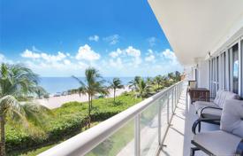 Cosy apartment with ocean views in a residence on the first line of the embankment, Sunny Isles Beach, Florida, USA for $1,600,000