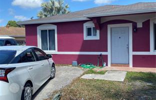 3-bedroom house 124 m² in Homestead for $399,000