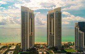 Comfortable apartment with ocean views in a residence on the first line of the beach, Sunny Isles Beach, Florida, USA for $1,850,000