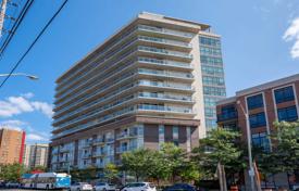 Apartment – Dundas Street West, Toronto, Ontario,  Canada for C$723,000