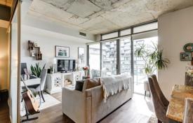 Apartment – Bathurst Street, Toronto, Ontario,  Canada for C$763,000