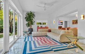 Townhome – Miami Beach, Florida, USA for $4,495,000
