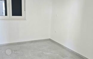 1-bedroom apartment 45 m² in Sevid for 215,000 €