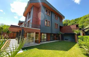 6-bedroom villa 550 m² in Eyüpsultan for 208,006,000 TRY