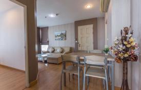 2 bed Condo in Life @ Ratchada Chankasem Sub District for $160,000