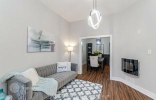 8-bedroom townhouse in Indian Grove for C$1,749,000