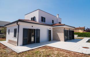 3-bedroom house 153 m² in Porec for 1,462,000 €
