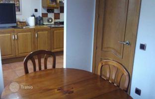 House in Saint-Rémy-de-Provence. Price on request