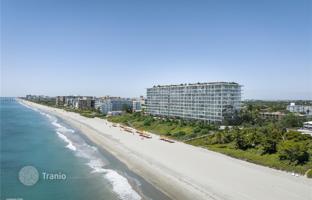 4-bedroom apartments in condo 582 m² in Hillsboro Beach for $7,901,000
