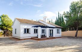 Traditional villa close to beaches, Murcia, Spain for 275,000 €