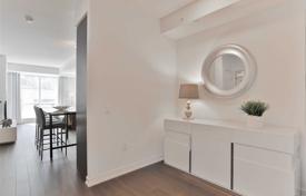 Apartment – Blue Jays Way, Old Toronto, Toronto,  Ontario,   Canada for C$870,000