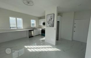 1-bedroom apartments in condo 44 m² in Miami Beach for $270,000