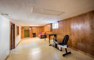 2-bedroom house in Old Toronto for C$1,454,000