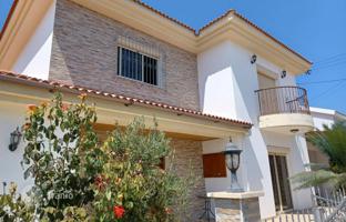 5-bedroom cottage in Limassol for 1,000,000 €