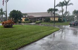 Townhome – West Palm Beach, Florida, USA for $365,000