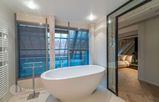 3-bedroom apartment 157 m² in Old Riga for 1,120,000 €