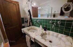 2-bedroom villa 158 m² in Castagneto Carducci for 960,000 €