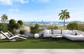 Three-bedroom apartment with sea views in Benidorm, Alicante, Spain for 405,000 €