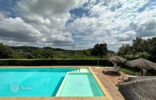 Villa 825 m² in Roccastrada for 1,990,000 €