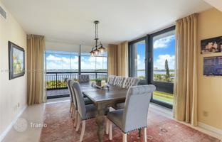 3-bedroom apartments in condo 284 m² in Riviera Beach for $1,699,000